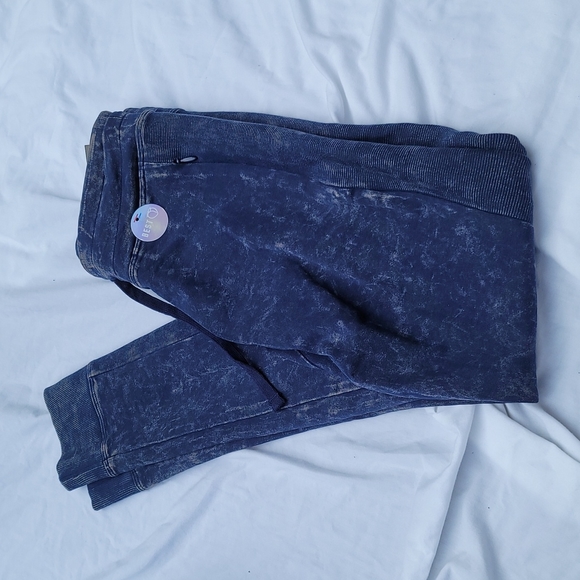 PINK Victoria's Secret Pants - Victoria's Secret PINK Campus Jean yoga leggings, nwt